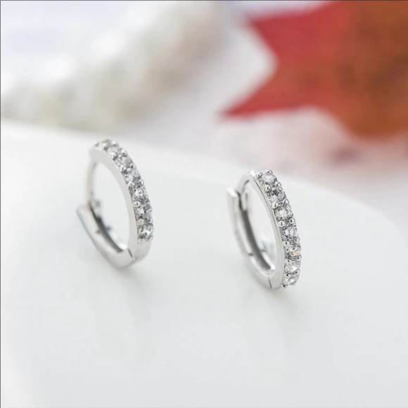 New 925 Sterling Silver Diamonds Hoop Earrings - Picture 5 of 8